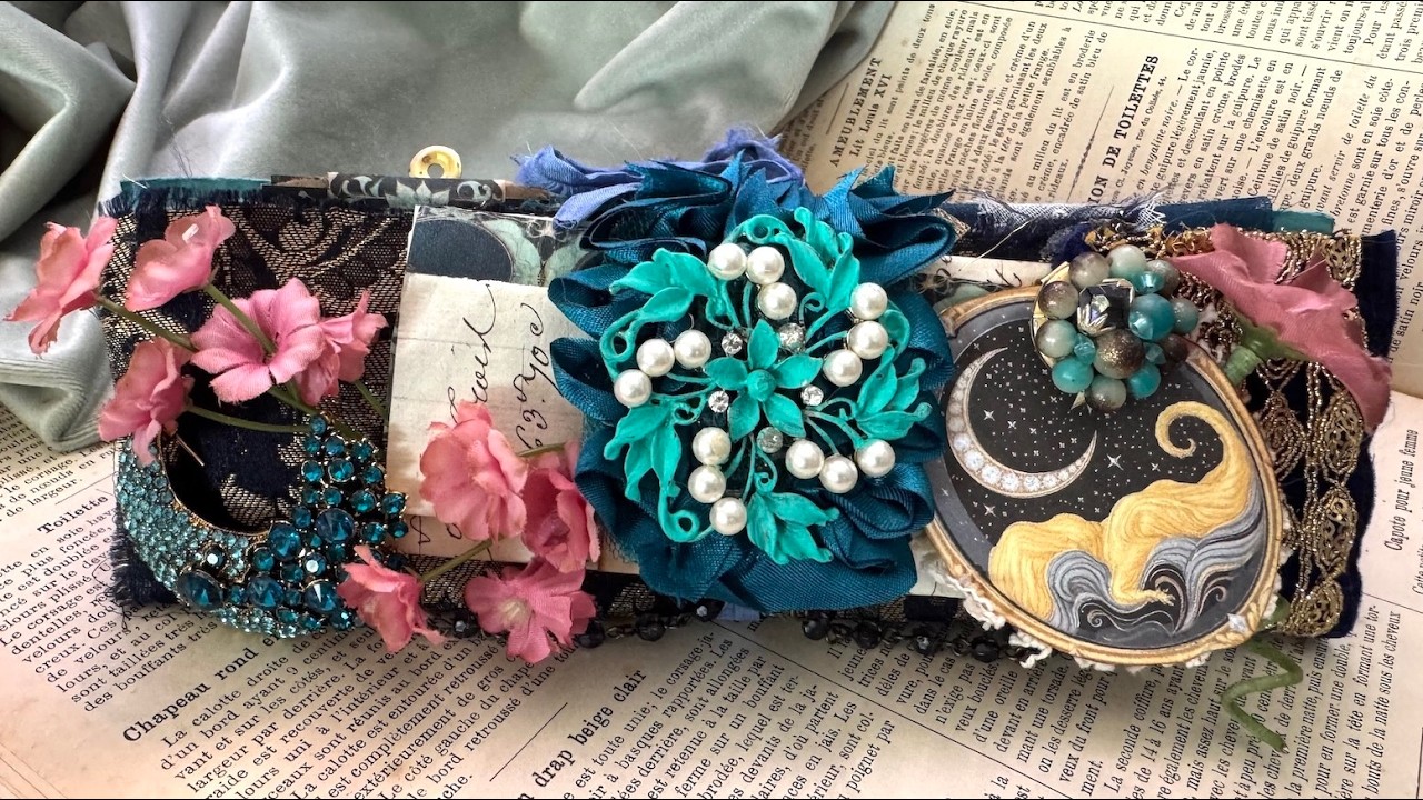 La Nuit Magie - Chatty Flip Through of a Celestial Blue Moon Junk Journal
