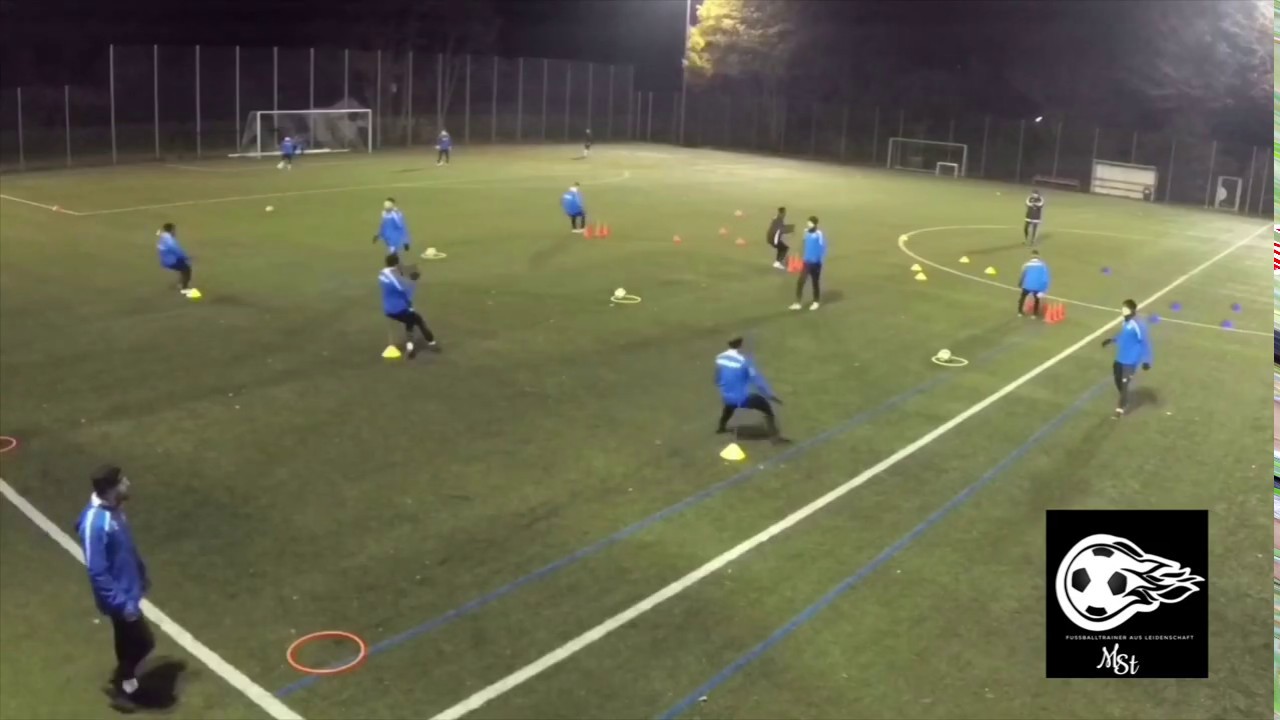 Fussballtraining - Schnelligkeitsübung in Kombination