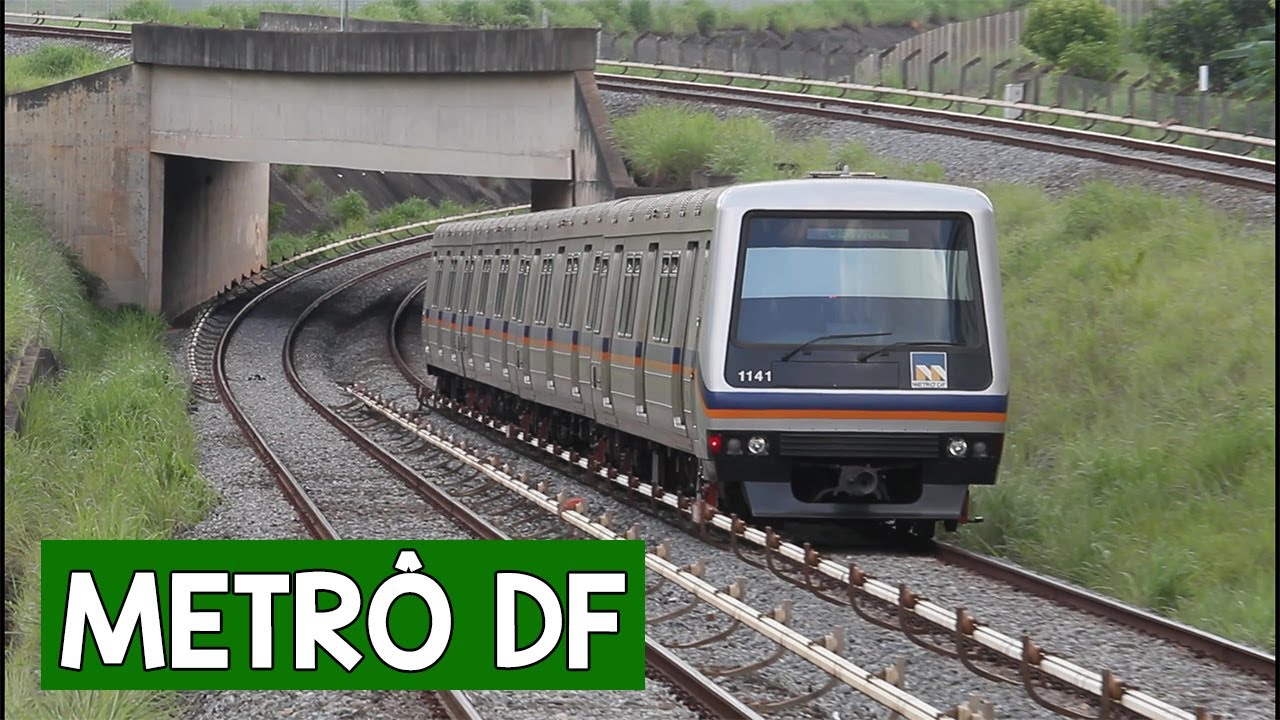 Metrô de Brasília/DF - Trens em diversas estações