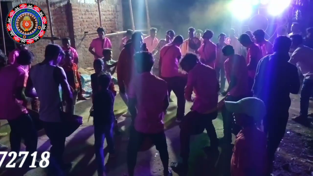 Tor Pachhe Pachhe Dhai Helin Diwana Song  !! Maa Budharaja Romio Musical Band Kalimati