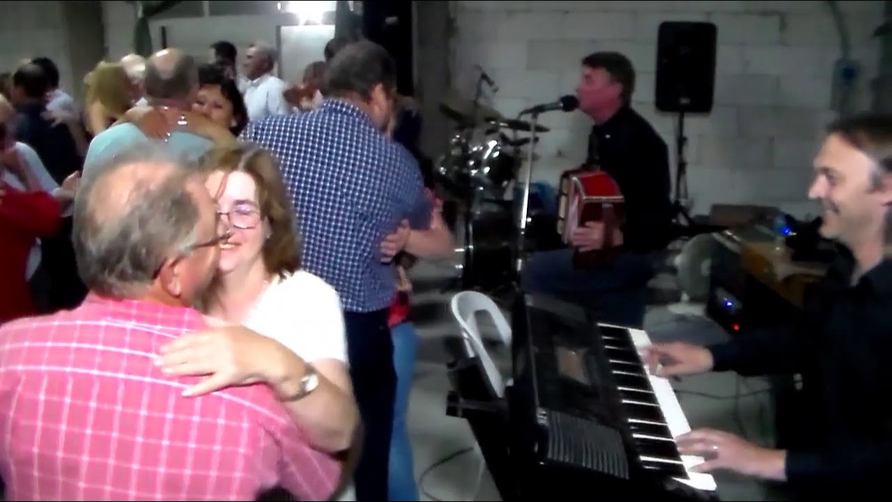 ¡¡¡ Los Gringos del Volga , Ritmo de Polca !!!