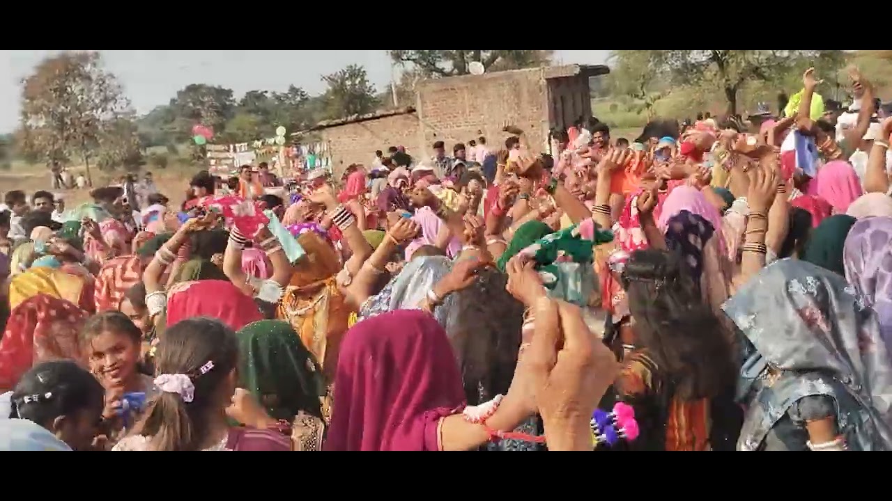 आदिवासी बैंड बाजा aadivasi shaadi dhamakedar 🎹 ghodi bujurg vale ki band Baja 🎹 Deepak badole 