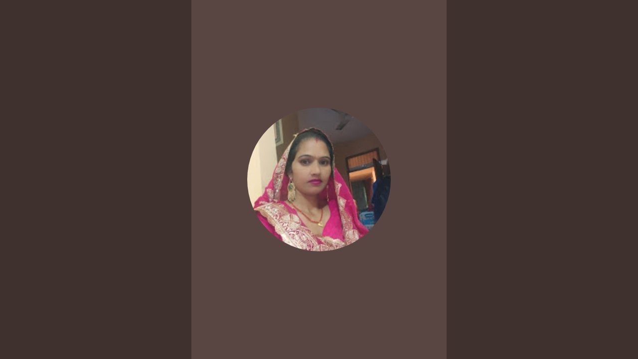 Pinki Tiwari is live!