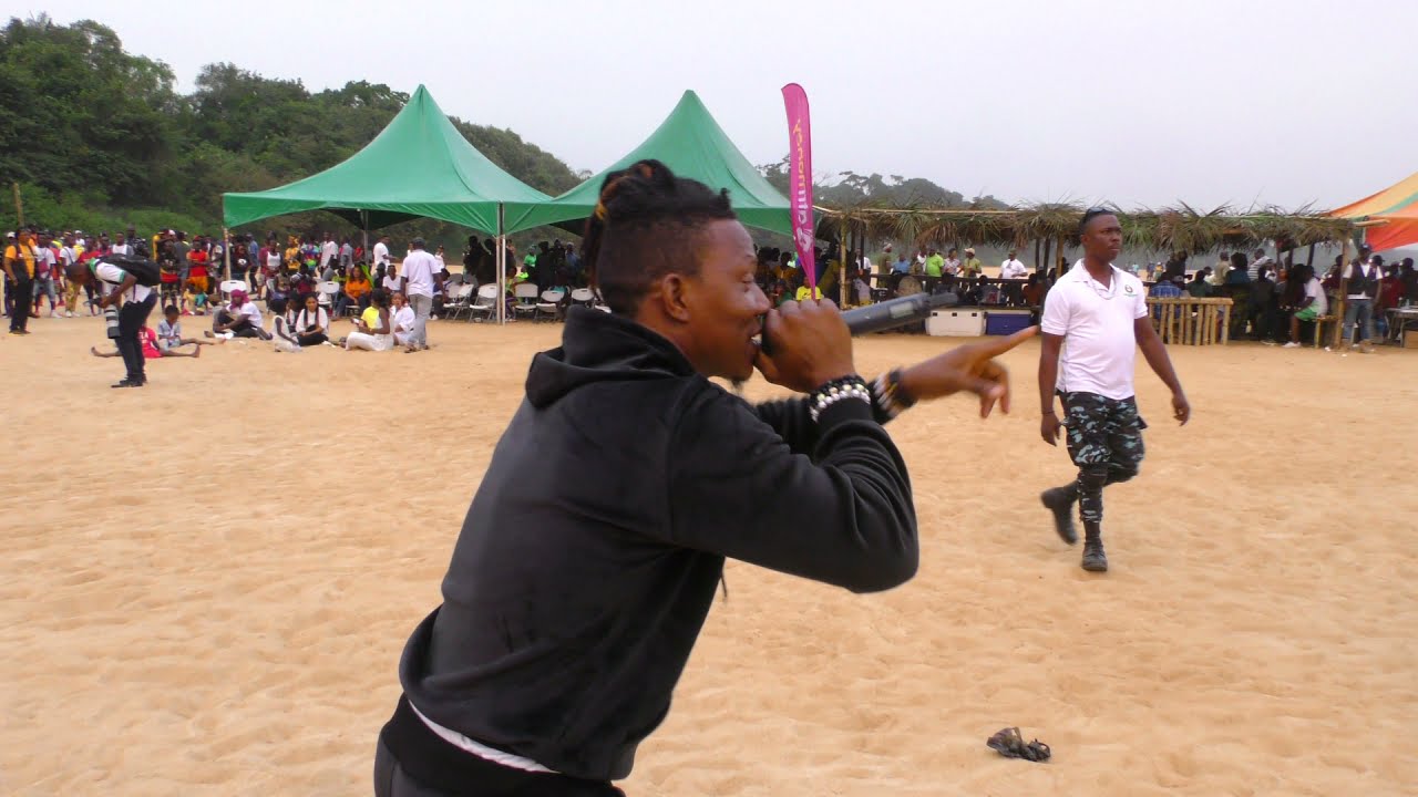 ALIEU MELODY STORMS TIHUN WITH KAO DENERO #sierraleone