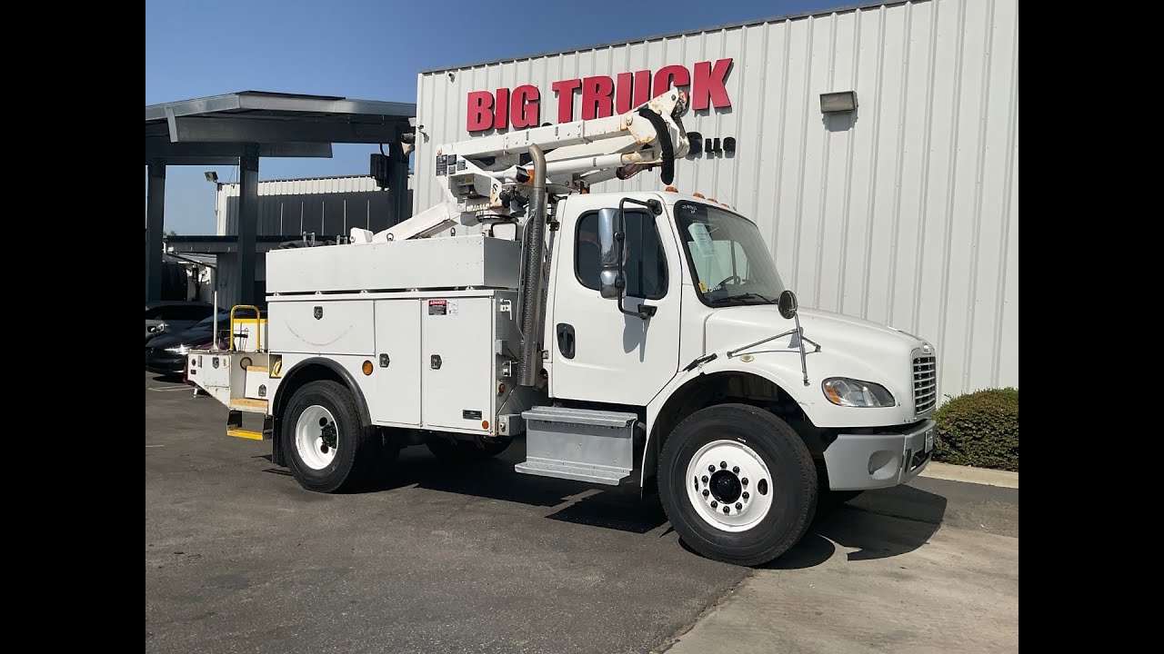2016 Freightliner M2 Altec AT37G 42' Bucket Truck