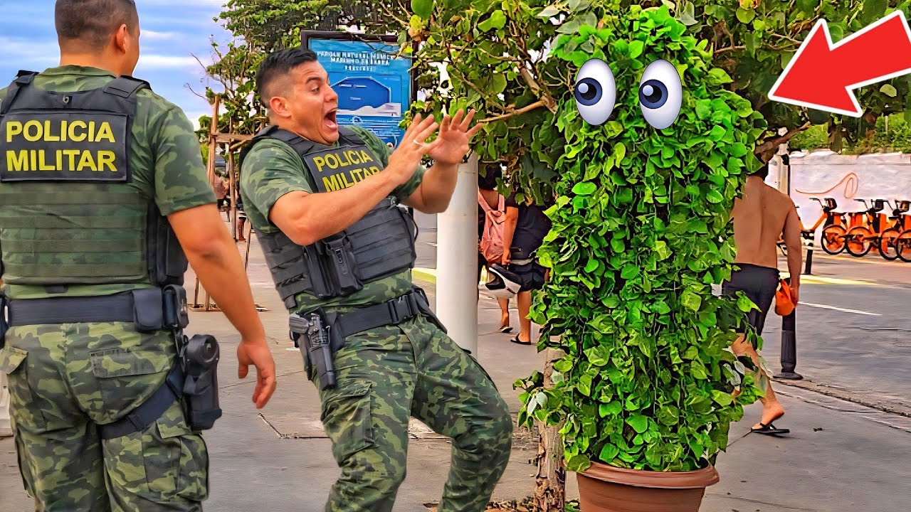 Pegadinha Homem Moita - Pra começar o ano Feliz