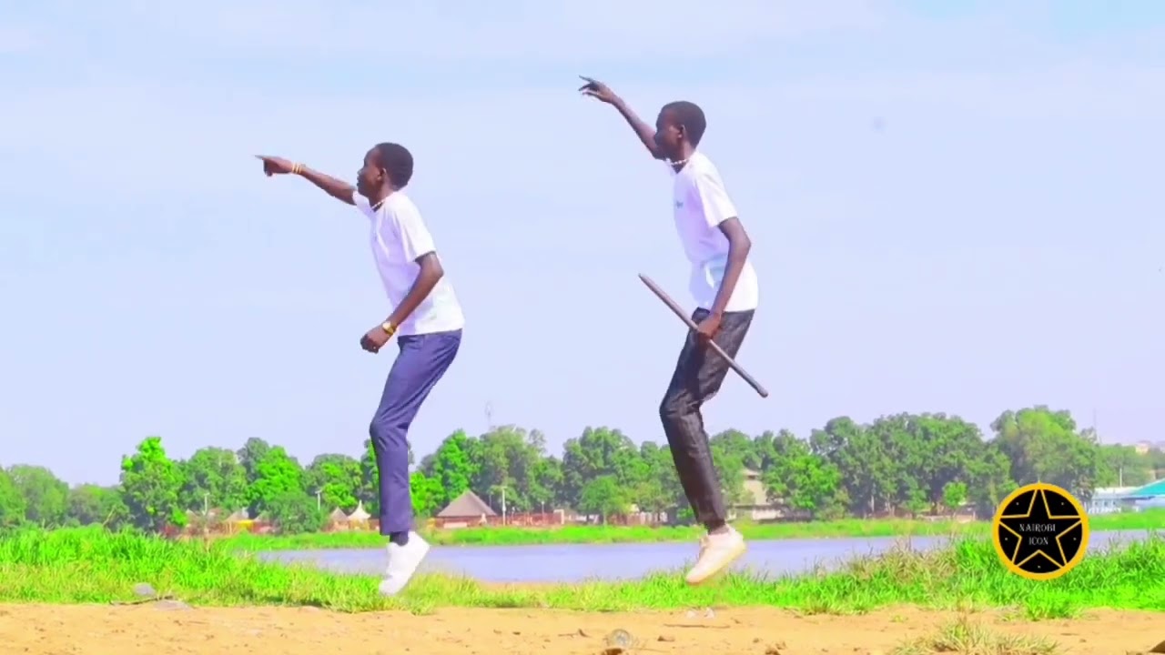 Piny Ace Thiang E luom  Deng Peei Yaak Deng (Senior de Jairo)