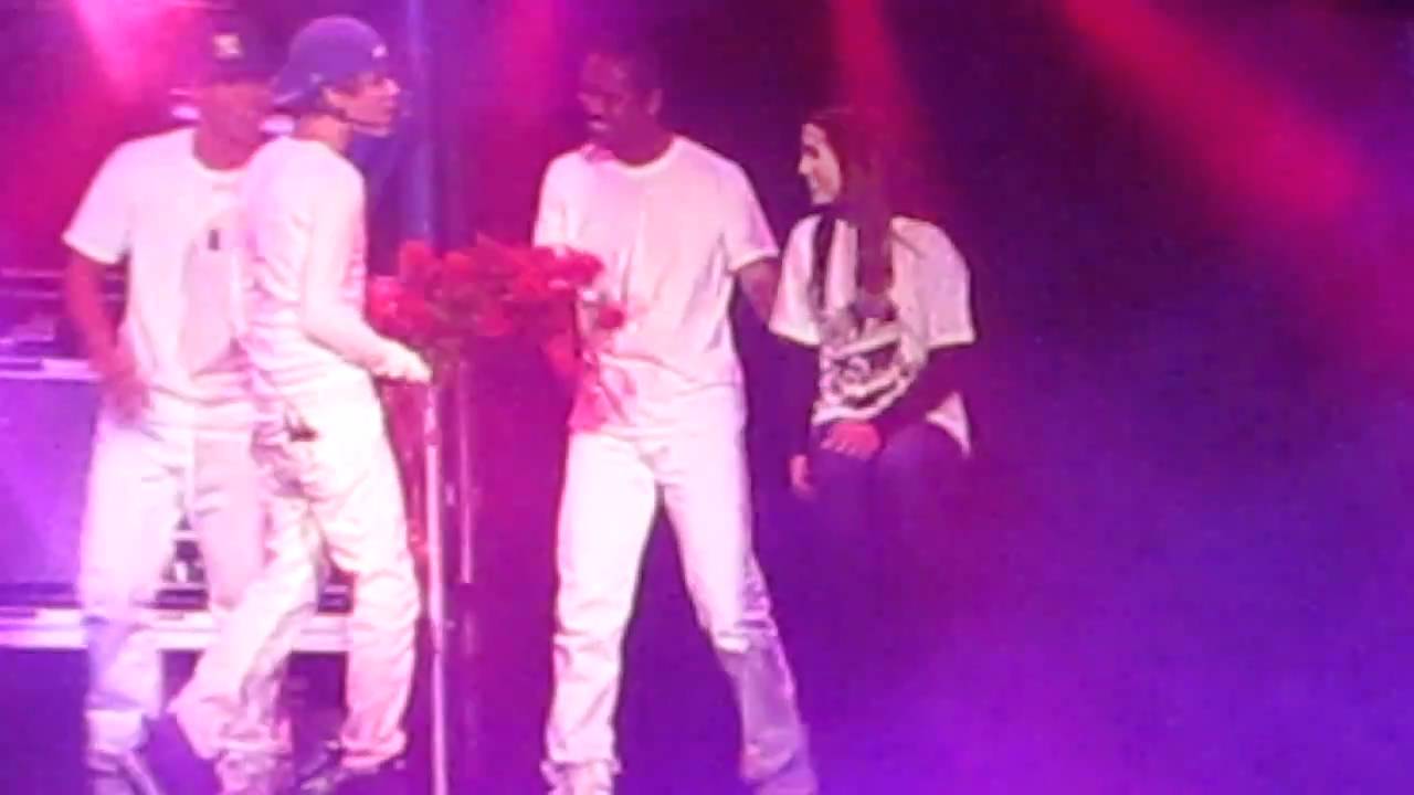 One Less Lonely Girl- Justin Bieber 12/23/10 Atlanta, GA Phillips Arena