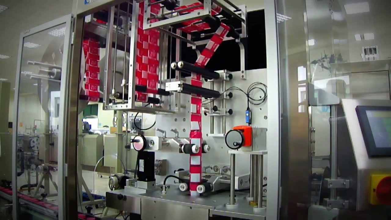 SL-301 Sleeve Labeling Machine + HST-820 Electric Heat Shrinking Tunnel