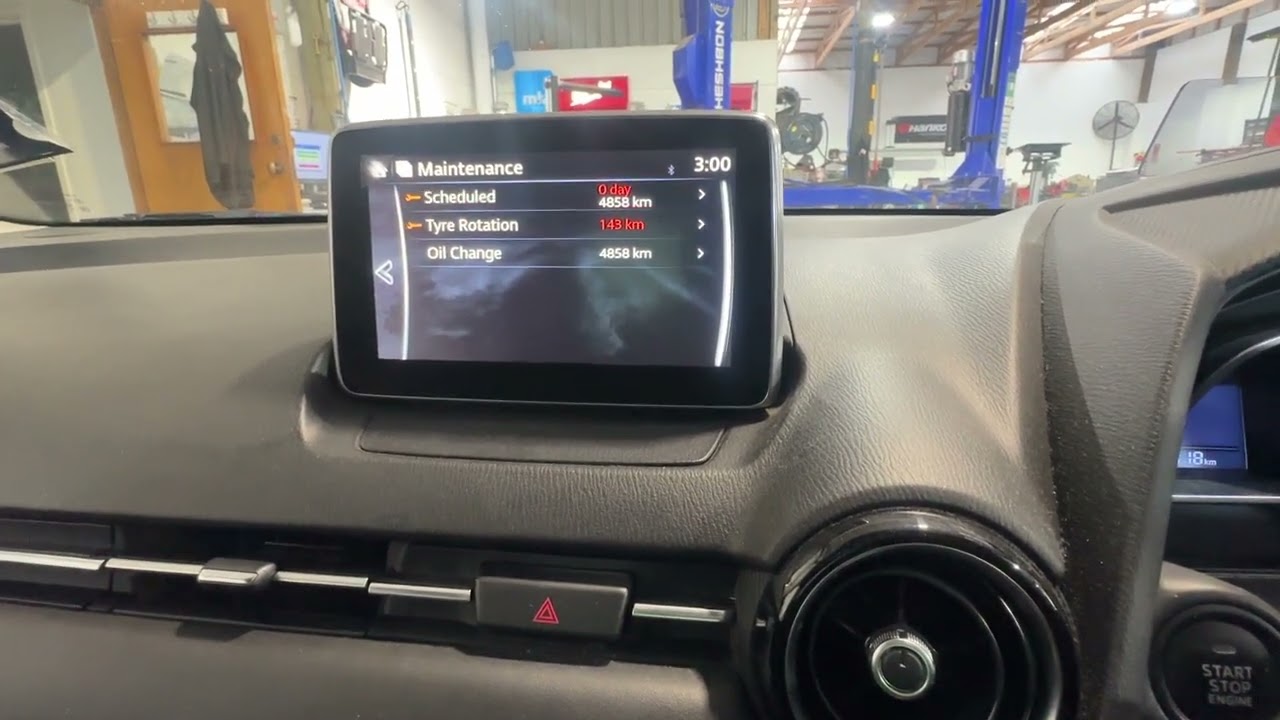 Как сбросить напоминание о сервисном обслуживании на автомобиле Mazda. Процесс одинаков для многи...