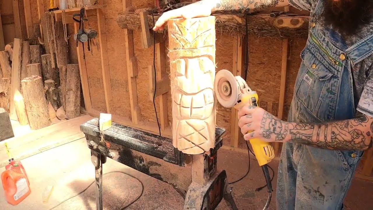 how to chainsaw carve a simple tiki step by step