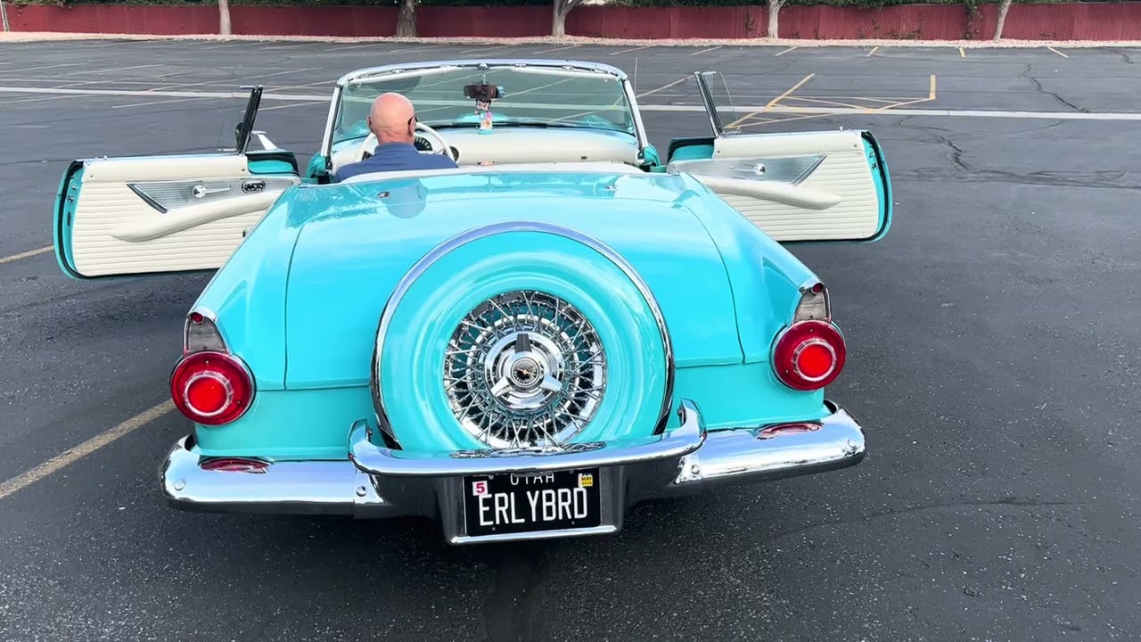 1956 Ford Thunderbird