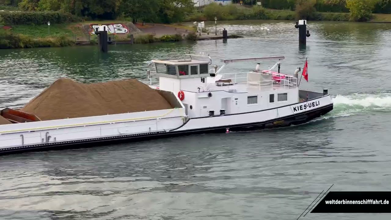 Binnenschiff KIES UELI auf dem Rhein bei Basel | Schiff