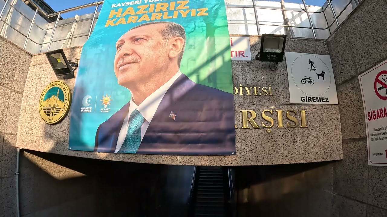 Kayseri medrese yeraltı çarşısı girişi