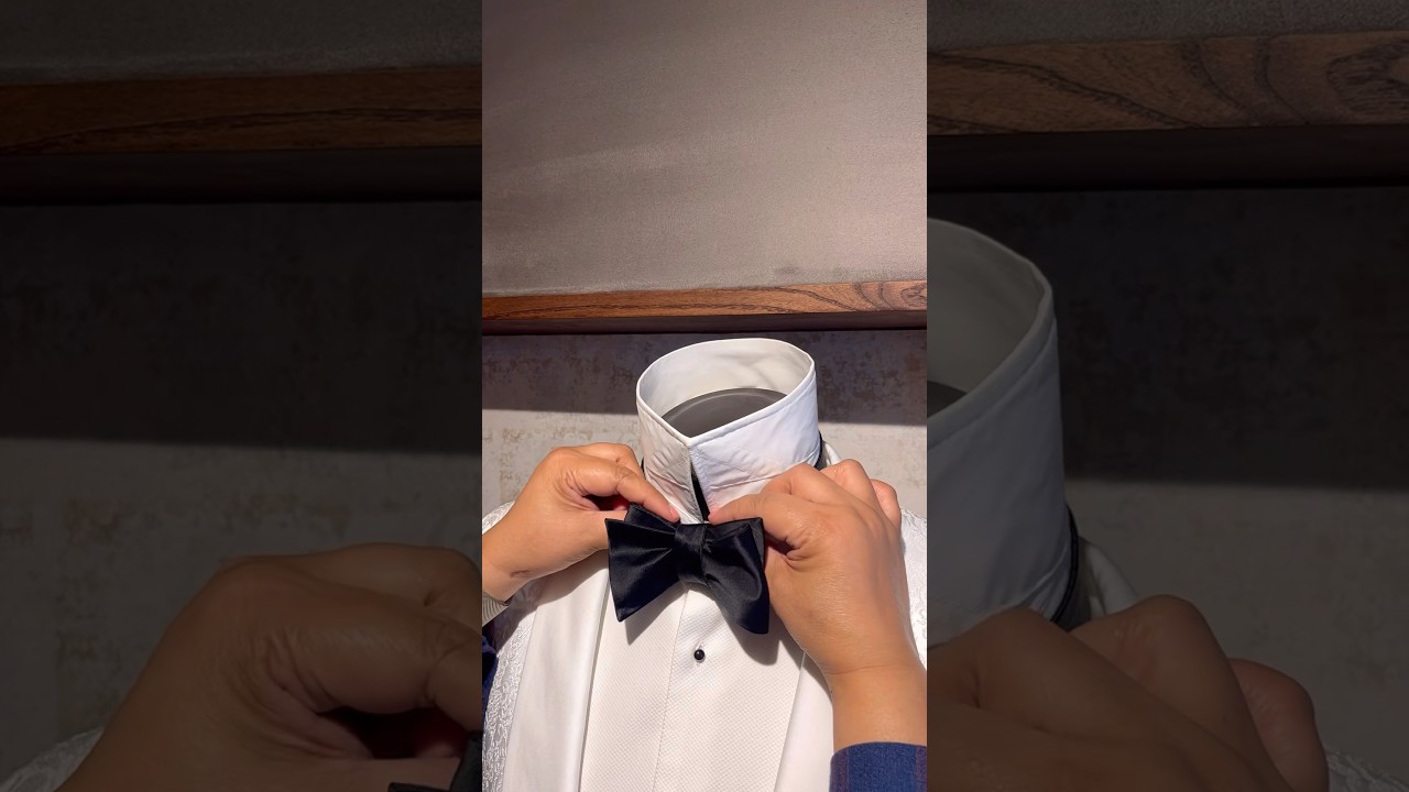 How to tie a bow tie. #bowties #howto #style