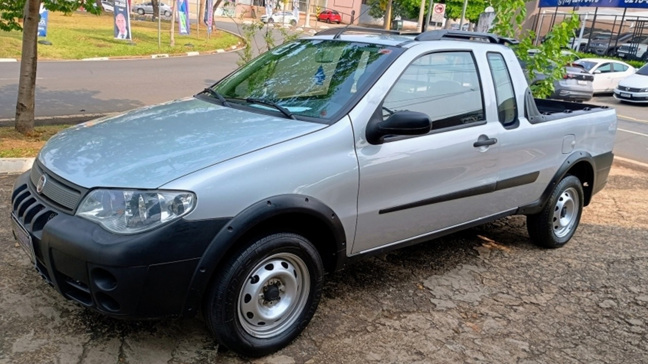 FIAT STRADA À VENDA A PARTIR DE 13 MIL