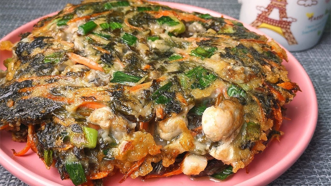 福建人爱吃的紫菜海蛎饼，原来这样做才好吃，无需加水，百吃不厌【雨铭轩说美食】