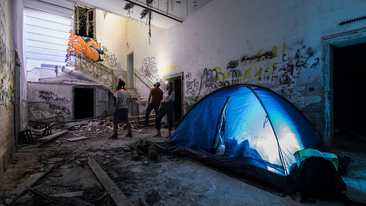 UNA NOTTE NELL'ISOLA MALEDETTA (POVEGLIA) ● TESORI ABBANDONATI ● URBEX