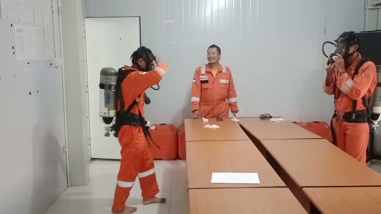 Berapa lama memakai SCBA yang benar? 