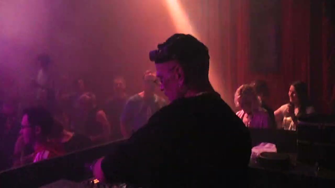 DJ Taucher Part 1 Age of Love 06.04.2024 Gambrinus Bad Homburg