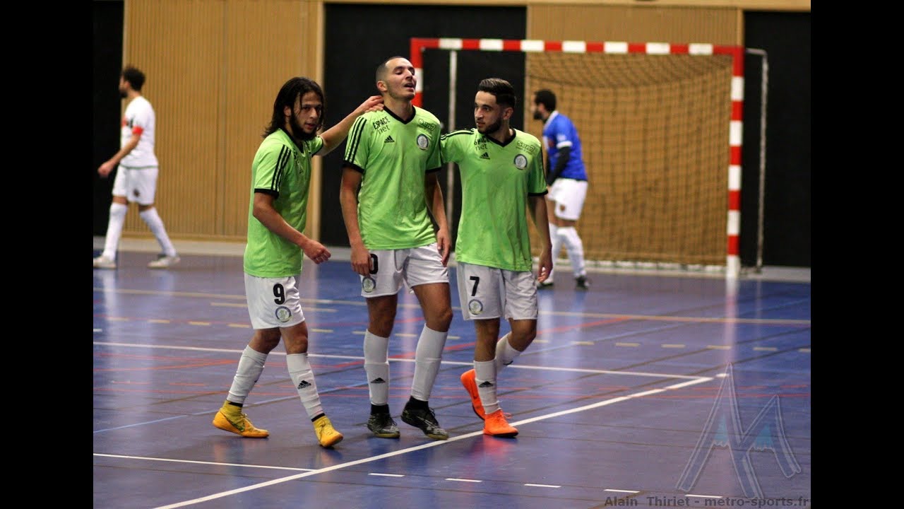 Pays Voironnais Futsal - Espoir Futsal 38 (4-2)