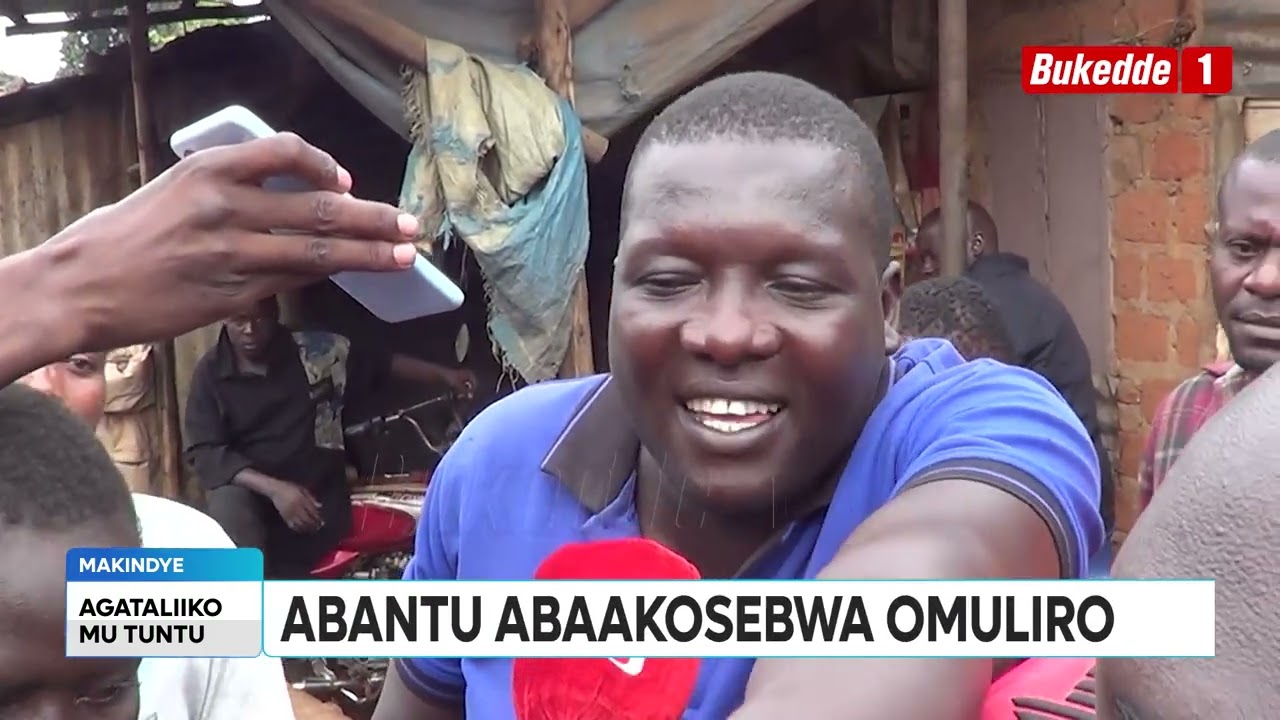 Ttuntu   Omubaka Sserukenya awadde abantu abaakosebwa omuliro amabaati   N'okutumbula eby'entambula