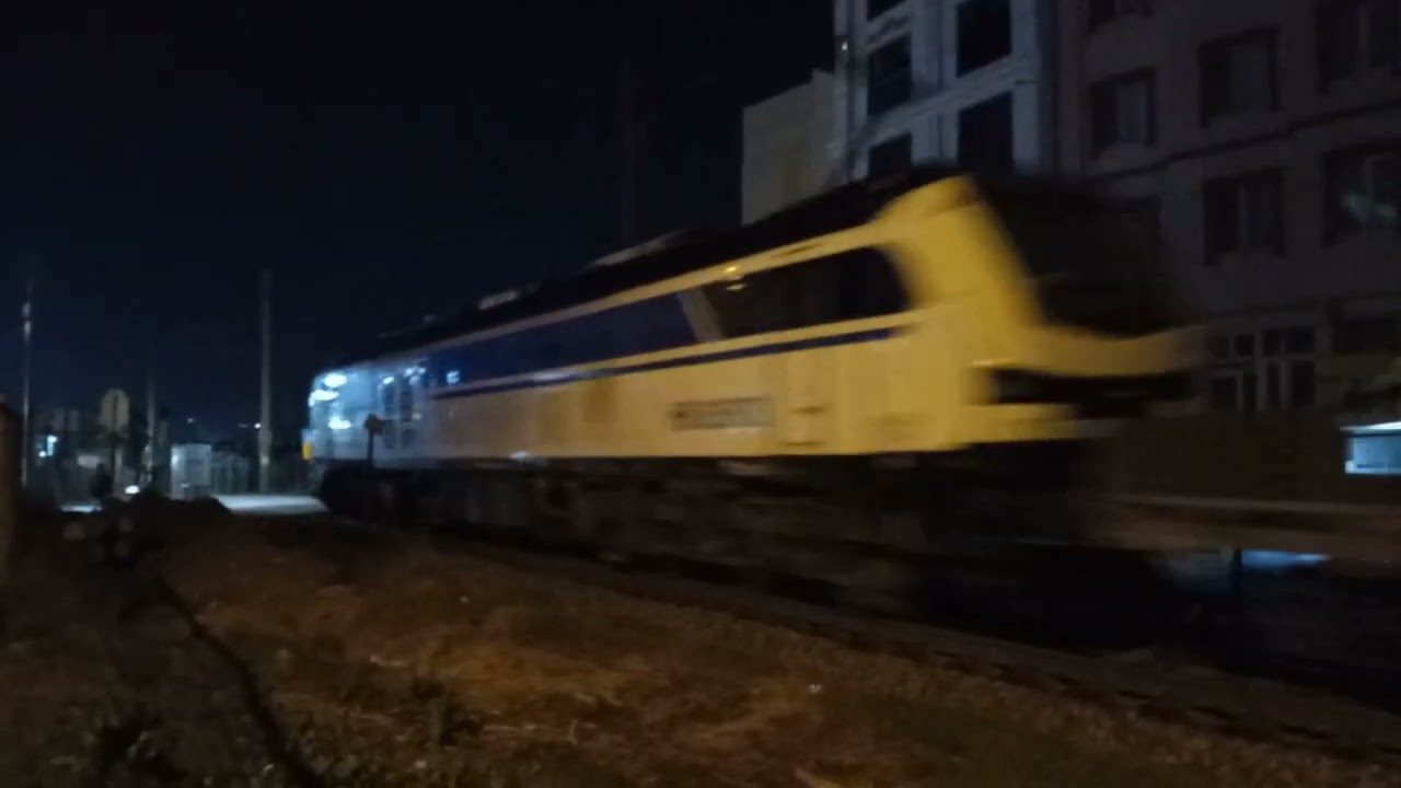 Tüpraş Stadler HB 83502 (Kornalı geçiş)