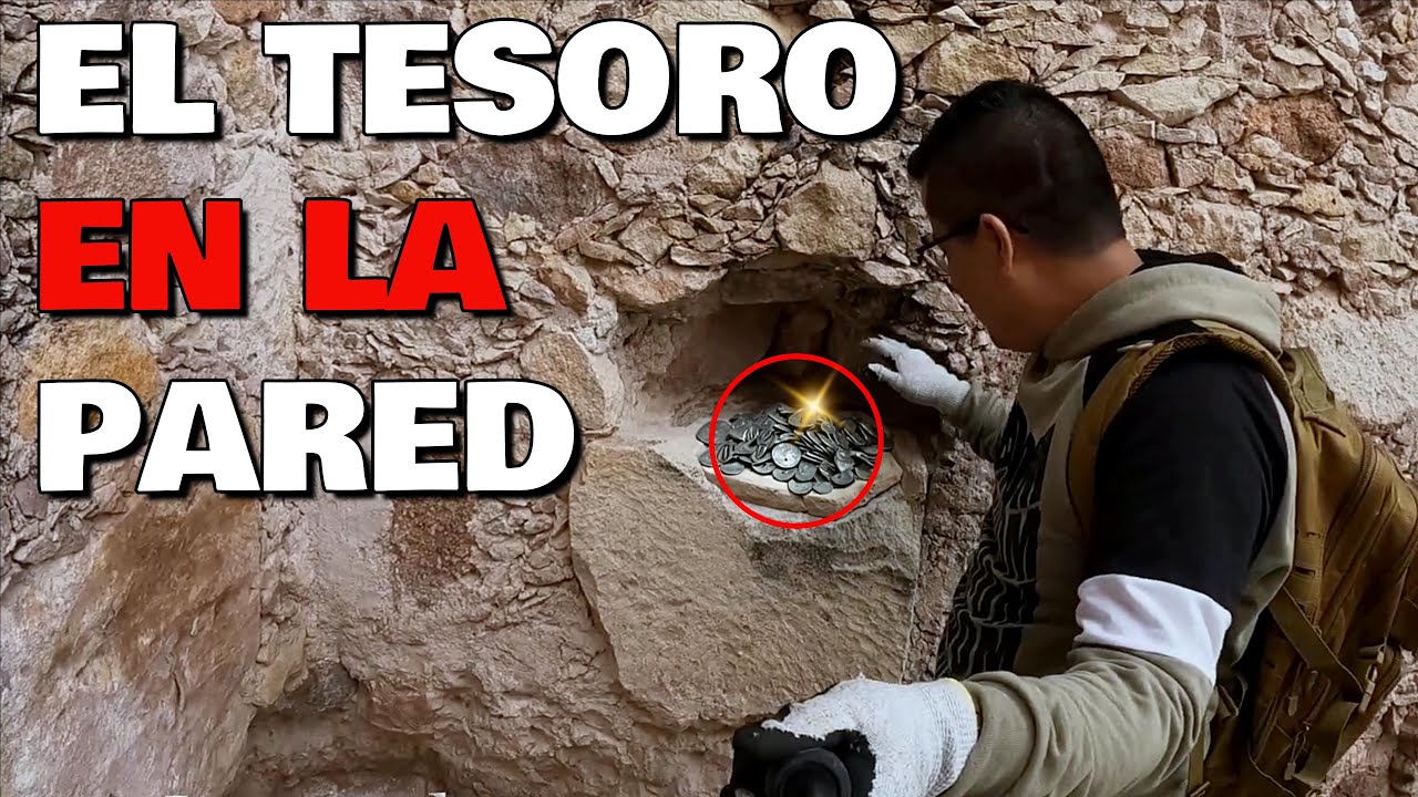 Un TESORO se encontraba OCULTO en la PARED de una vieja IGLESIA perdida en la selva!