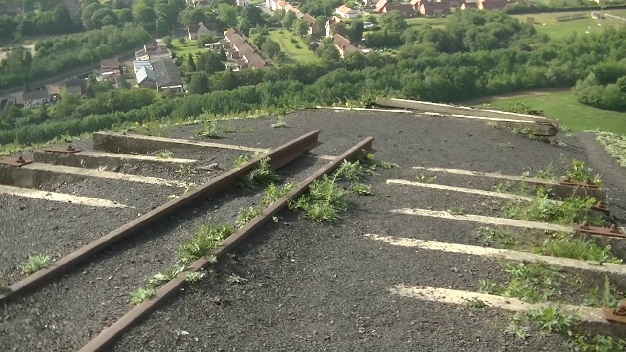 La Pyramide noire - le terril de Loos en Gohelle