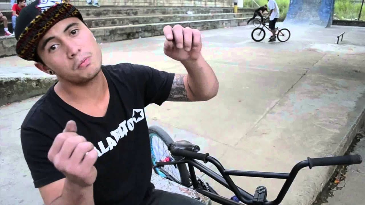 OJOBMX   Como hacer flair con Diomar ''Firu'' Restrepo