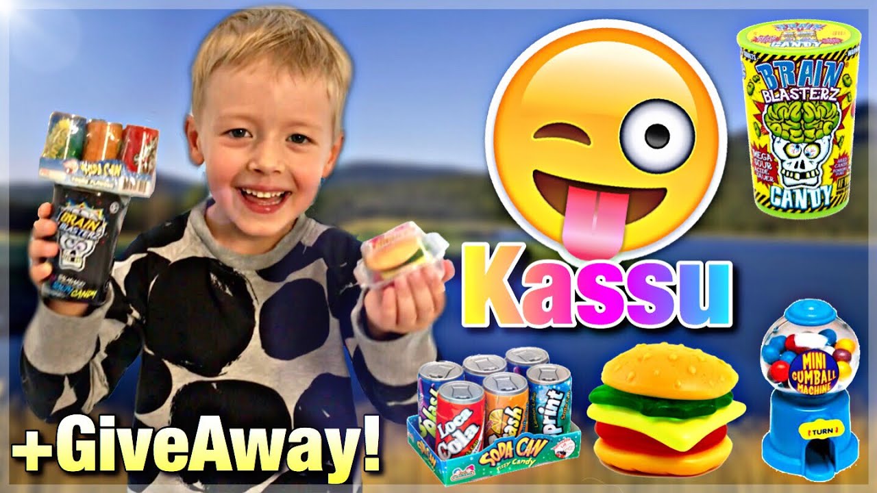 4-Vuotias Maistelee Kesän PARHAITA Nameja! (+Brain Blastereita!)