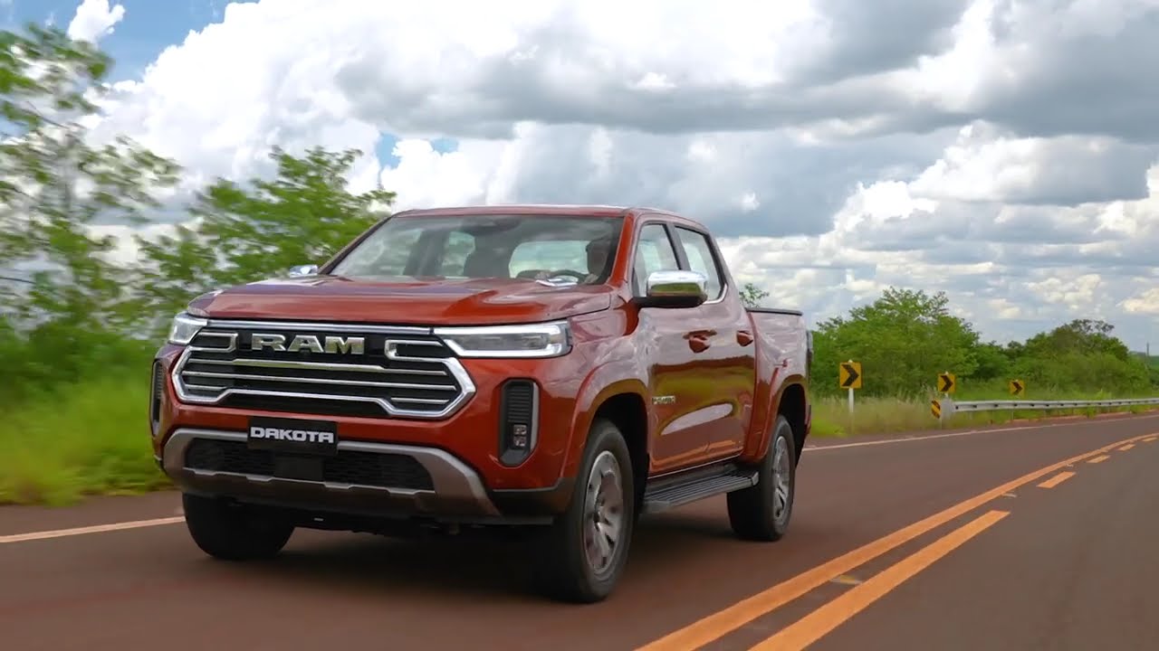 CarPoint News - Ram Dakota chega em duas versões: Warlock e Laramie - parte 1