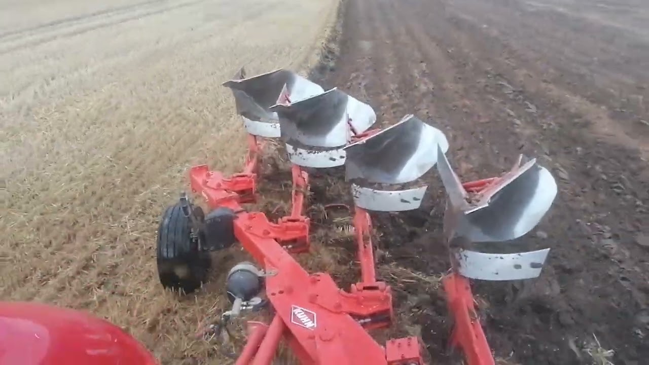 Steyr 6145 profi & kuhn, orka pod poplon 😁