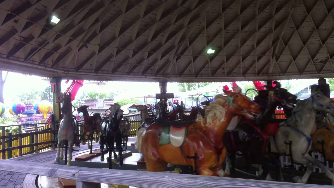 Rye Playland Derby Race - and they're off...
