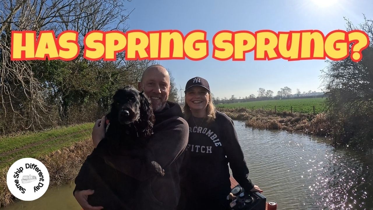 Beautiful Canal Cruising in the English Countryside