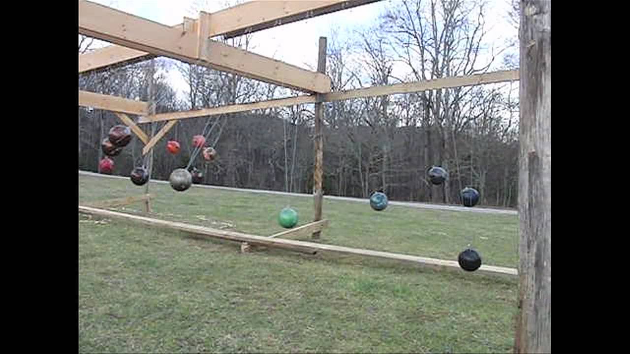 Pendulum Wave: Bowling Balls in Slow Motion