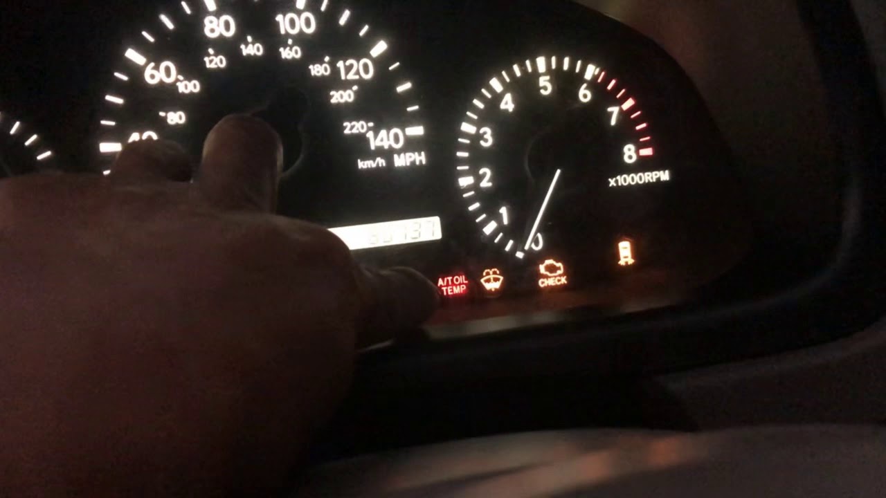 របៀបមើលសញ្ញាcheckសំខាន់ៗរបស់Lexus rx300 how to check key lexus rx300