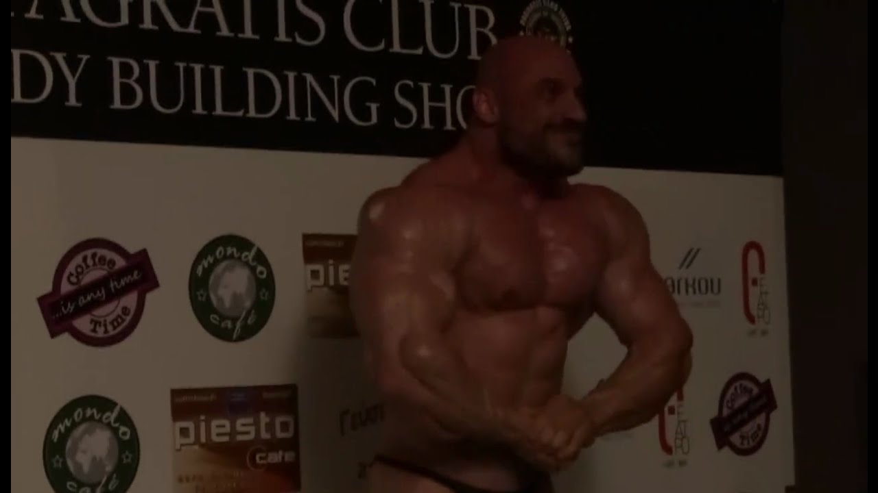 Greek bodybuilder Lefteris Sidiropoulos guest posing