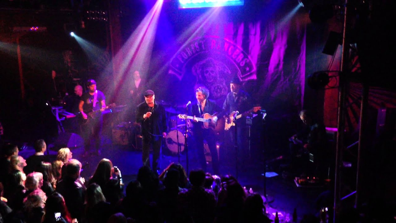 Billy Valentine, #ForestRangers perform All Along The Watchtower @thetroubadour