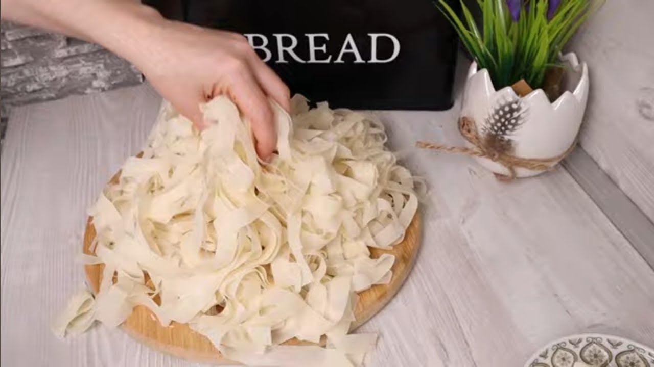Пирожки из готовых коржей – 2 рецепта – неизвестно какой из них красивее