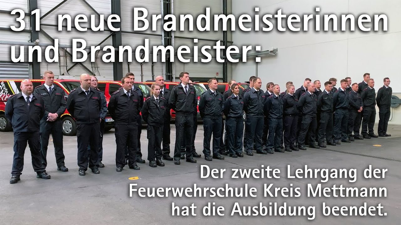 Der zweite Lehrgang der Feuerwehrschule Kreis Mettmann hat die Ausbildung beendet