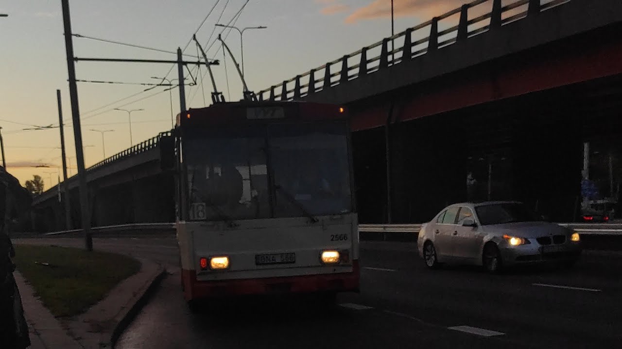 Поездка на троллейбусе &Scaron;koda 14tr Маршрут 18