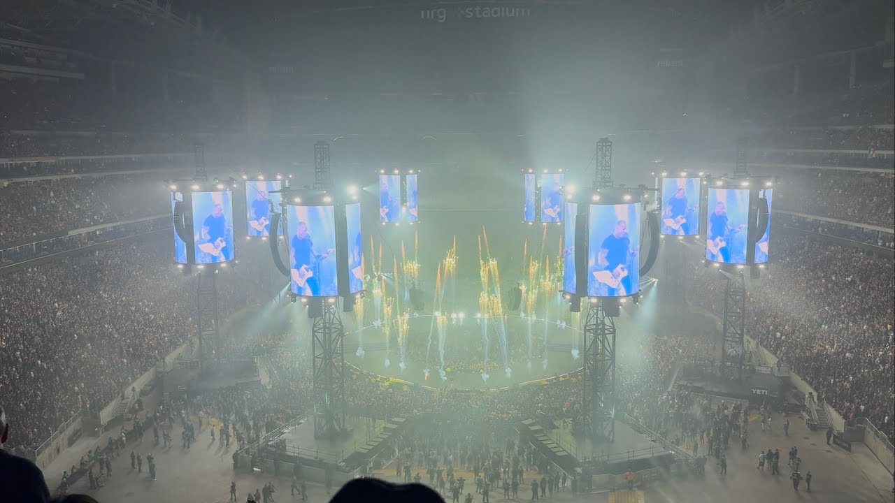 Metallica - Enter Sandman last song live from NRG Stadium, Houston, Texas 2025