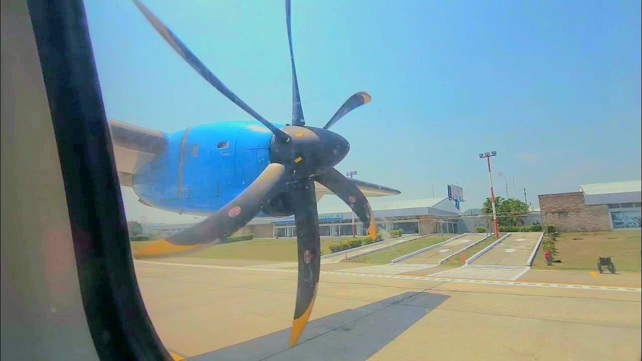 TAG Airlines ATR72-500 Engine Start & Takeoff Flores Guatemala Mundo Maya Airport |4K|