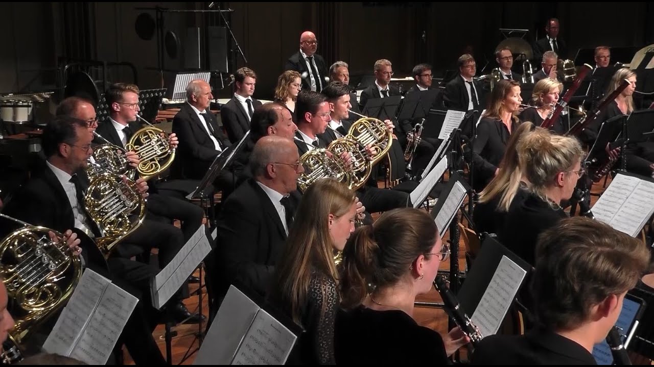 Suite from Der Rosenkavalier – Richard Strauss | St. Michael Thorn Wind Orchestra (live)
