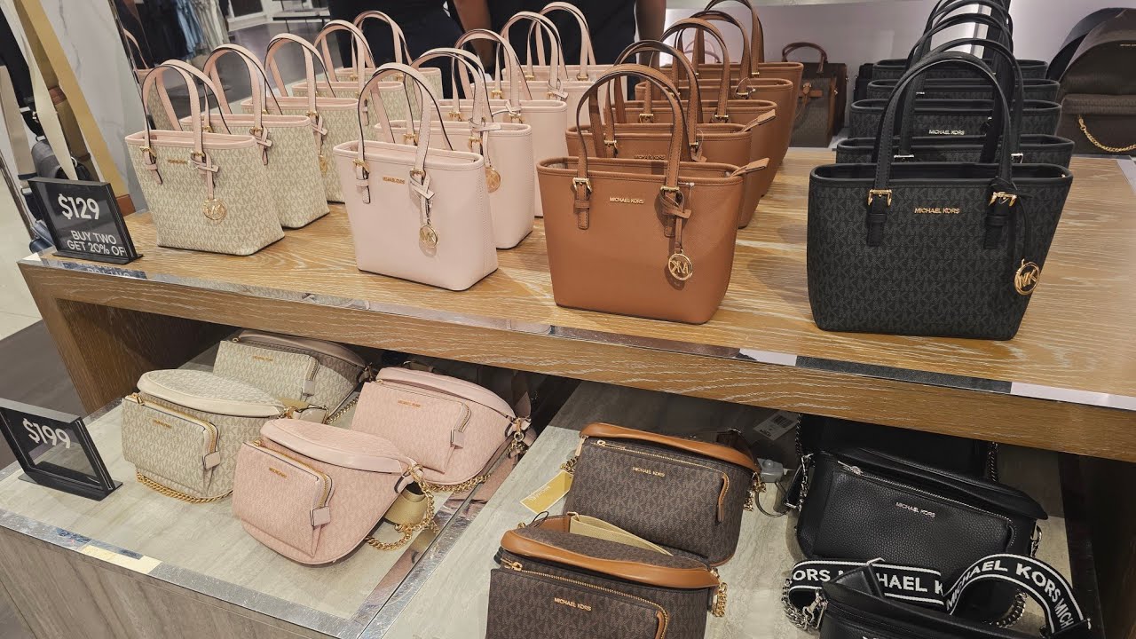 NEW❗️MICHAEL KORS OUTLET~ UP TO 70% OFF~ BAG~ WALLET & MORE~ LETS BROWSE~ CLEARANCE~ NEW COLLECTIONS