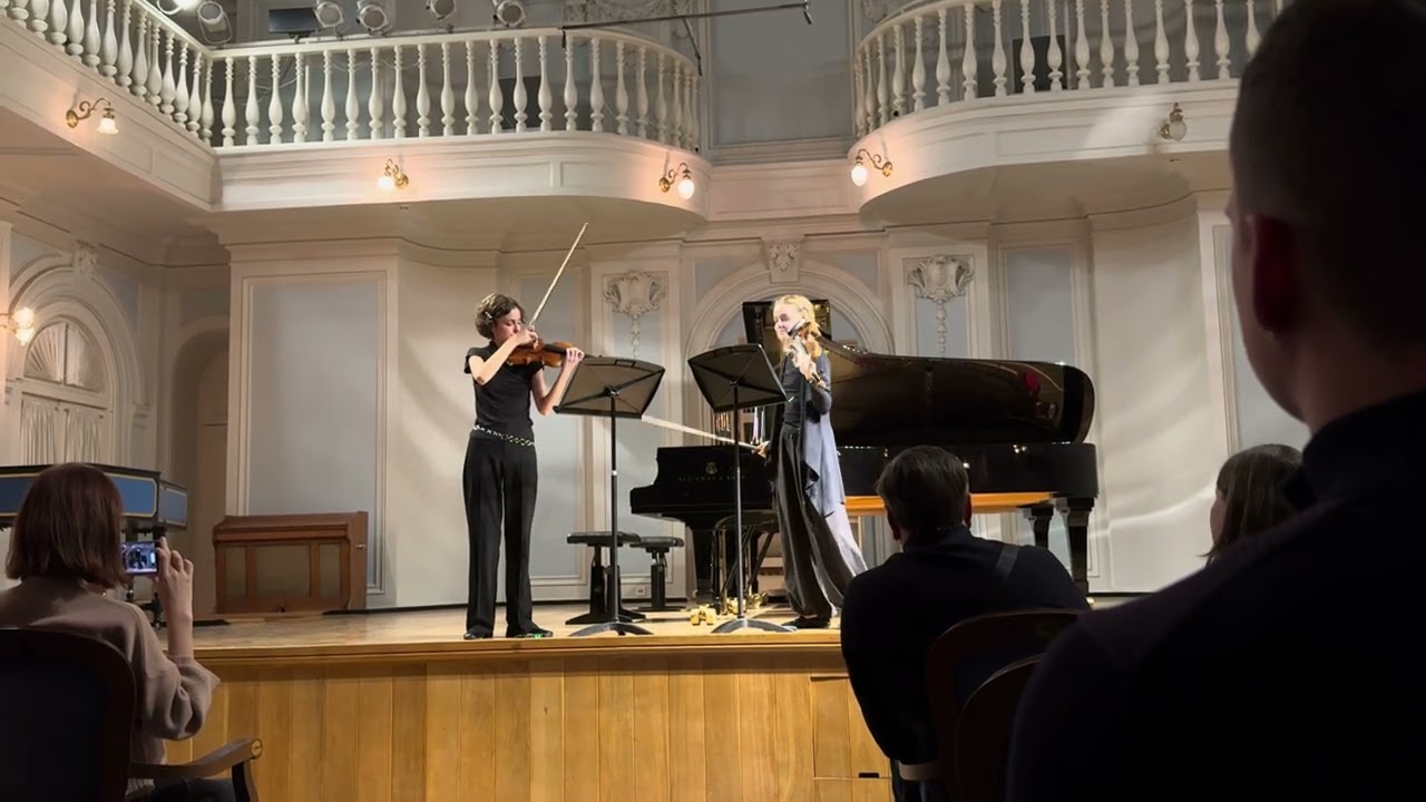 Л. Берио. Дуэты для двух скрипок.