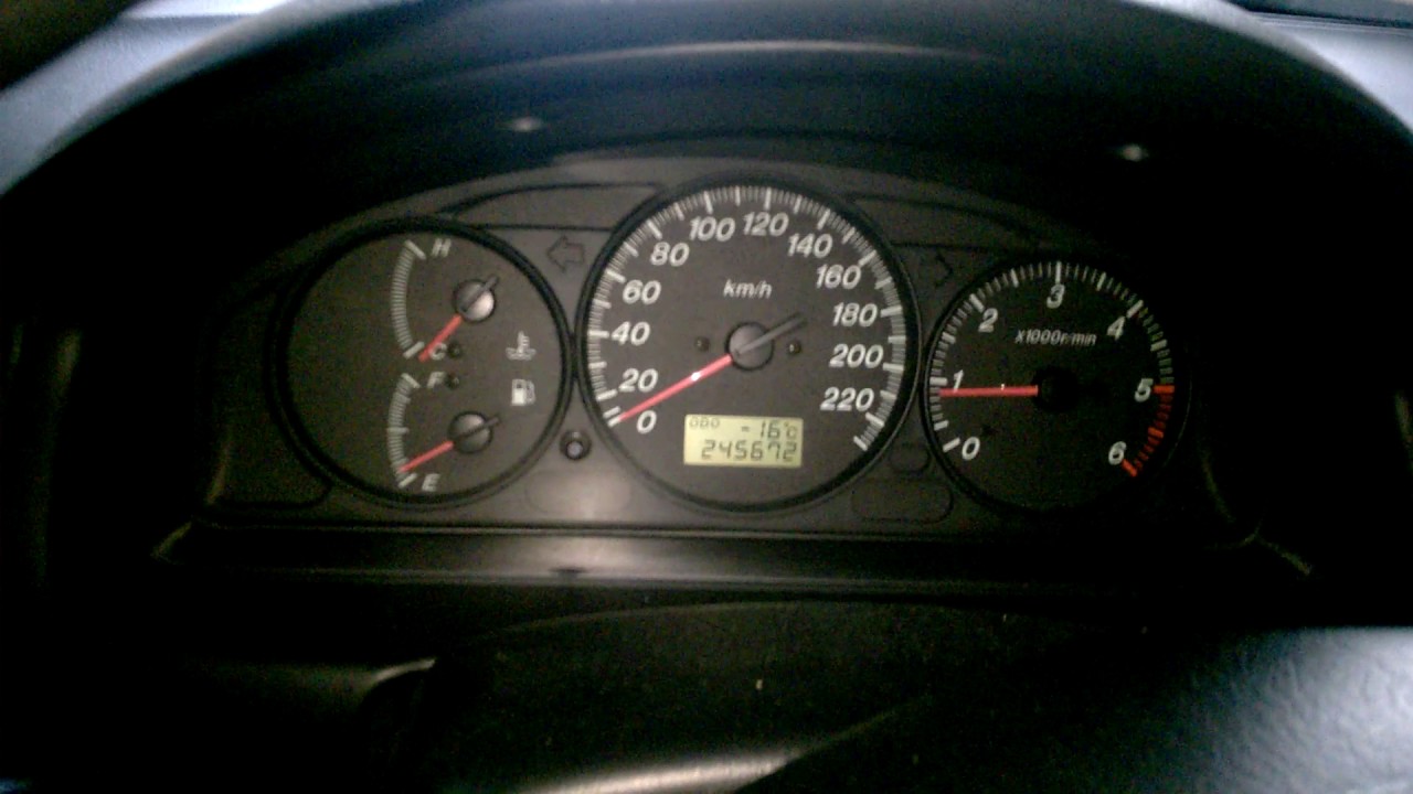 mazda 323f 2.0 ditd zimny start -16