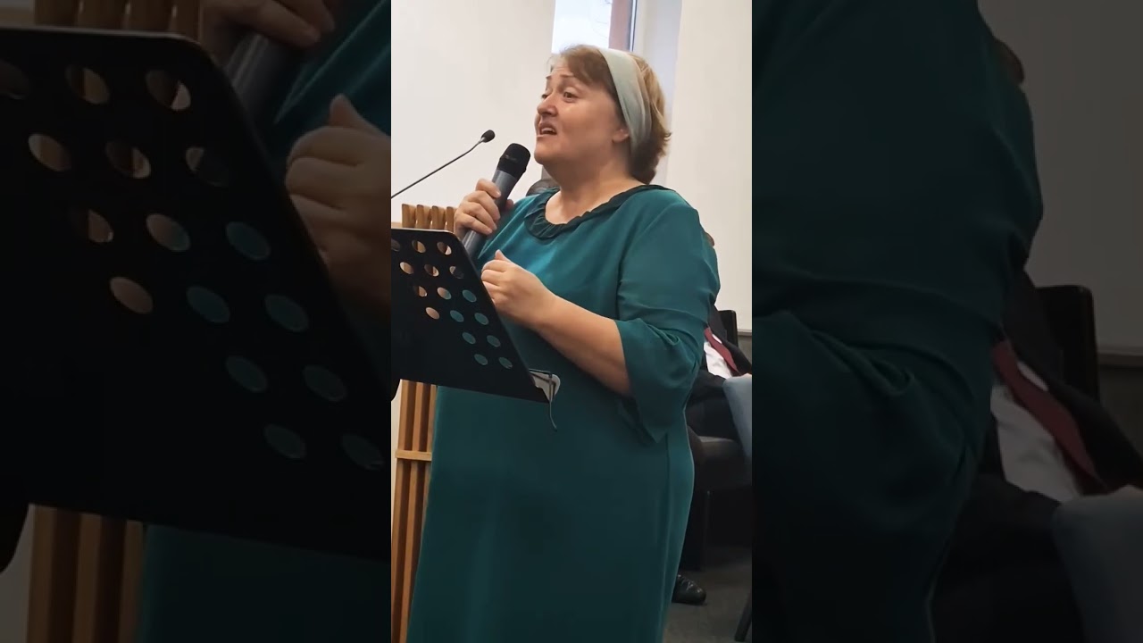 Dana Lăcătușu.  Eu mi-am pus nădejdea-n Domnul.