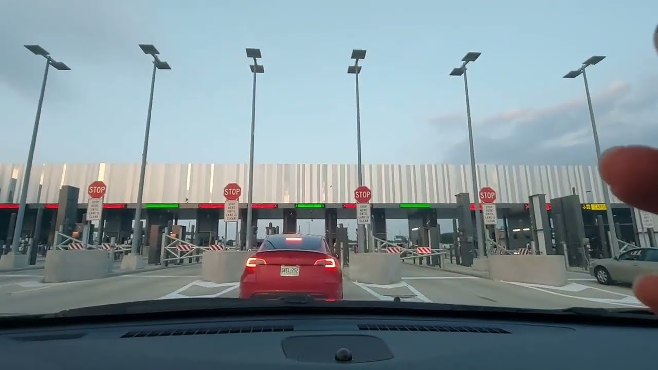 CROSSING NIAGARA FALLS-CANADA-USA BORDER BY CAR#traveltips